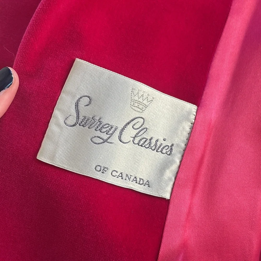 VINTAGE Raspberry Velvet Coat - Picture 5 of 12